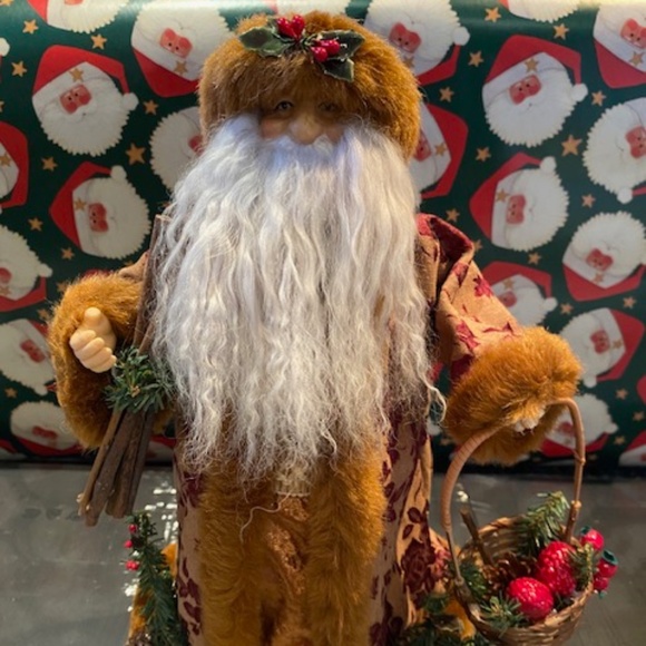 Santa Clause Christmas Holiday Home Decorations - Picture 7 of 10